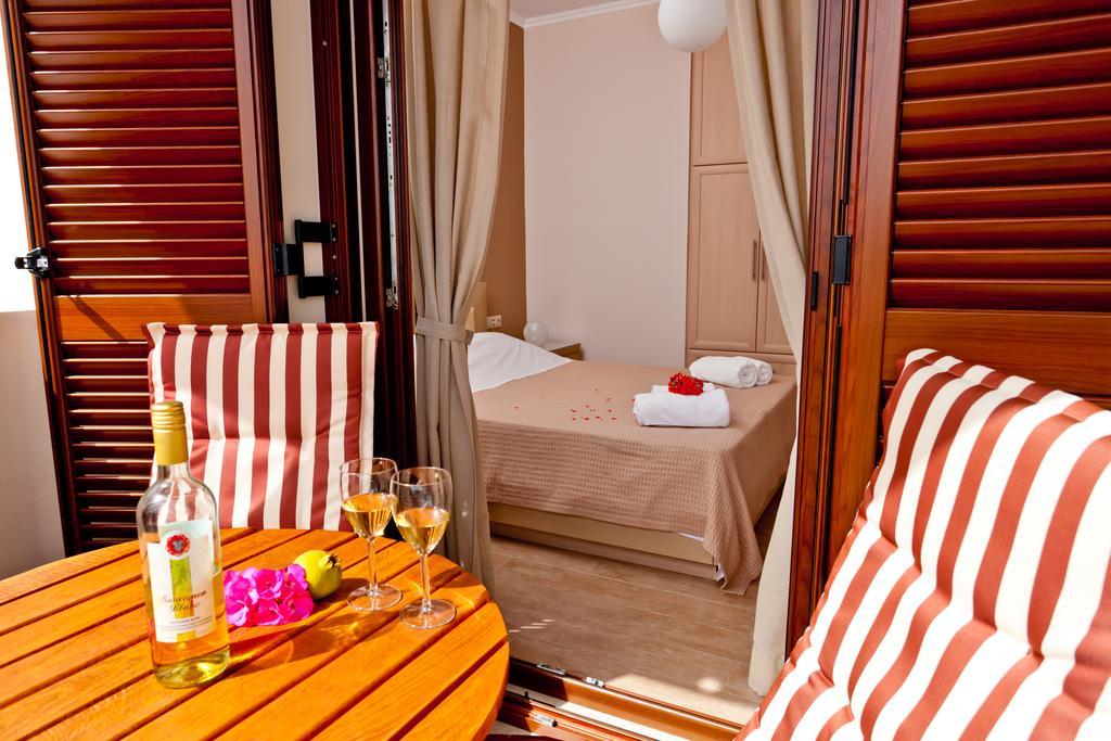 Calm View Aparthotel Vasiliki  Room photo